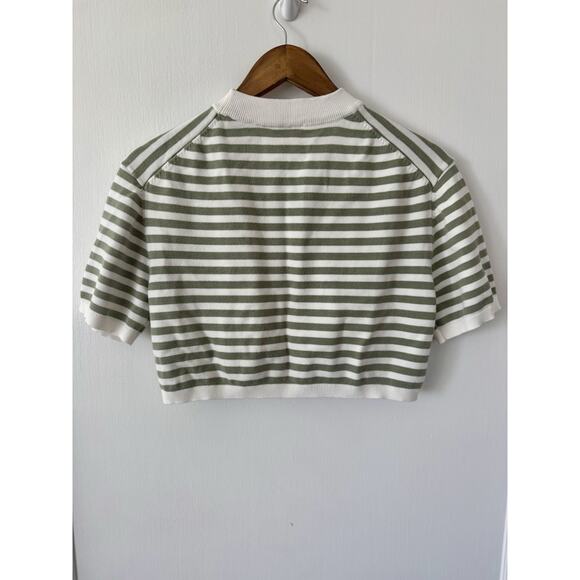 Mahina Hawai’i Light Green White Striped Mock Neck Crop Top Size Small - Picture 4 of 5